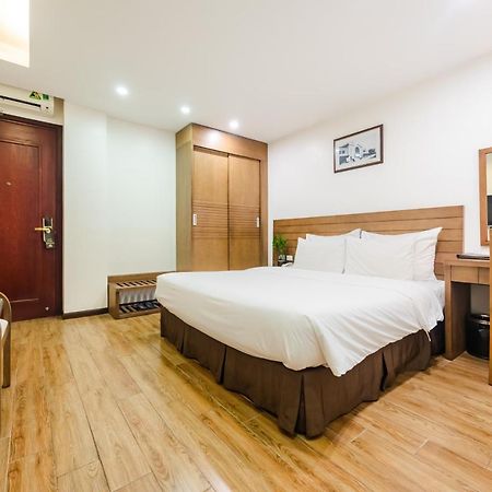 One Hotel Hanoi Exterior photo